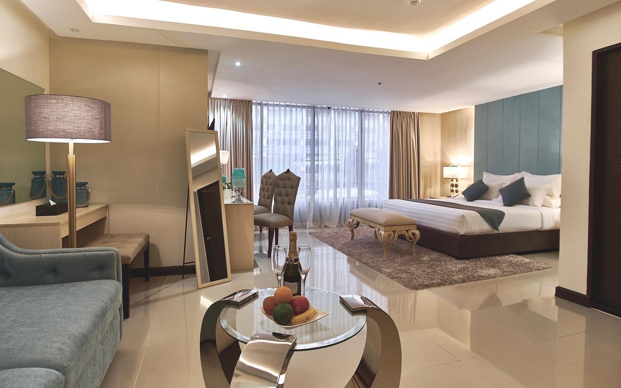 J7 Hotel Илоило Экстерьер фото